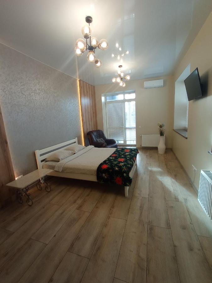 Дуже Файна Квартира В Самому Центрі!!!!Переконайся!! Apartment Rivne Ngoại thất bức ảnh